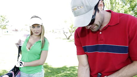 Very attractive american Avy Scott fucked after hot dick suck 